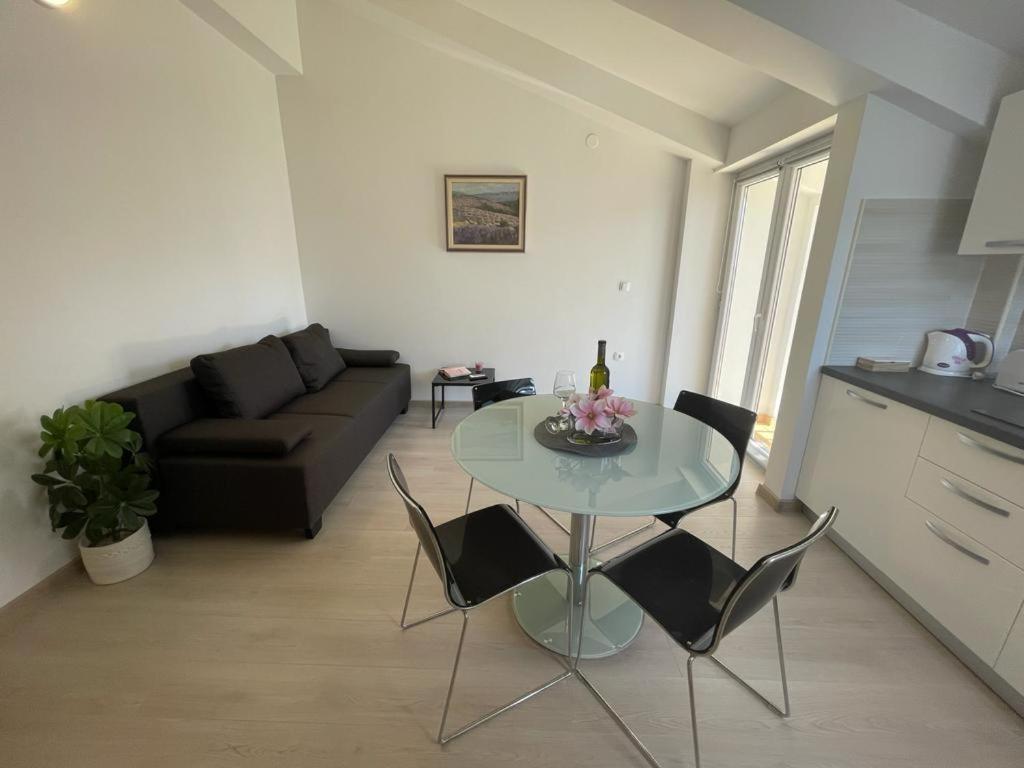 Villa Jadranka Apartments ทูแชพี ภายนอก รูปภาพ