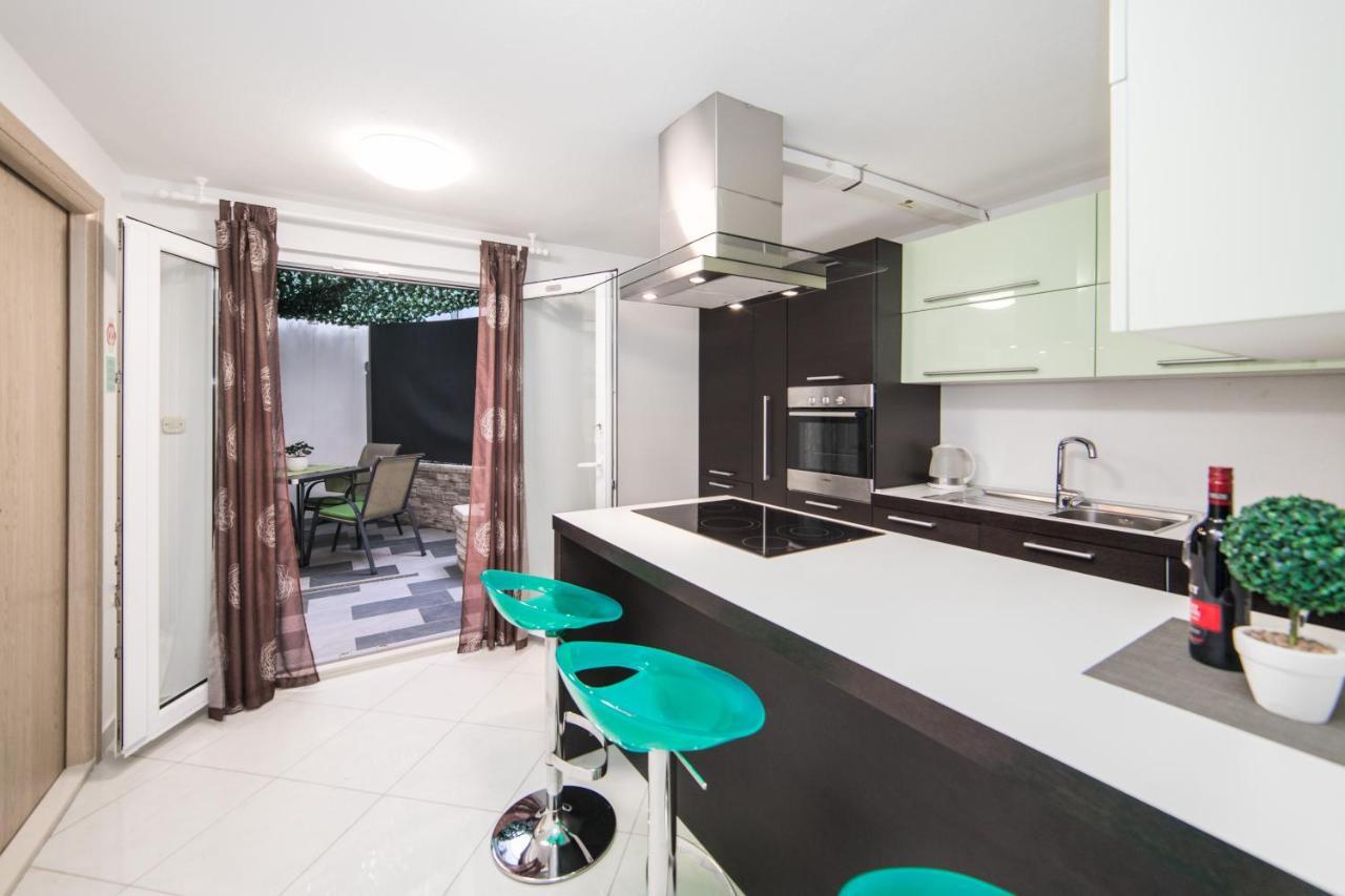 Villa Jadranka Apartments ทูแชพี ภายนอก รูปภาพ